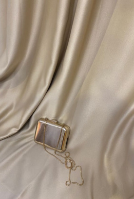 Gold Metalik Kutu Çanta